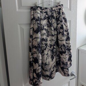 Abercrombie Floral Pleated Scuba Midi Skirt – Size L